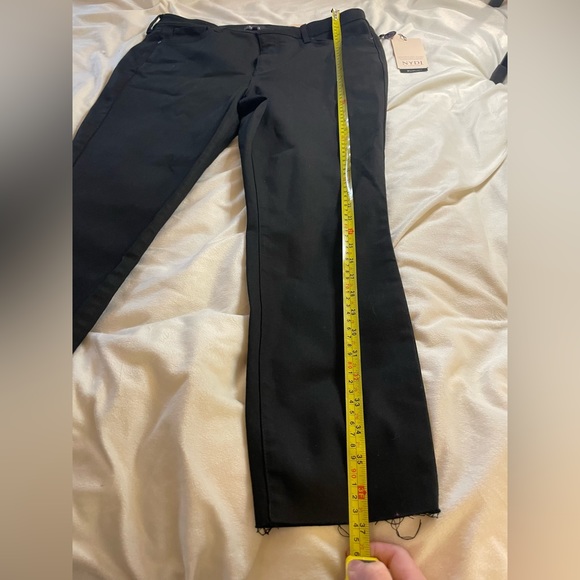 NYDJ Ami skinny court ankle fray hem black rinse NWT size 14 stretchy denim - Picture 7 of 15